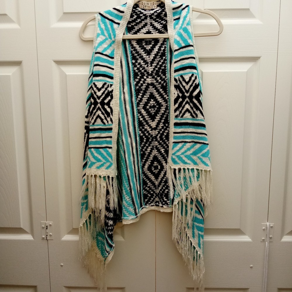 Pink Republic Turquoise Vest in Girls XL